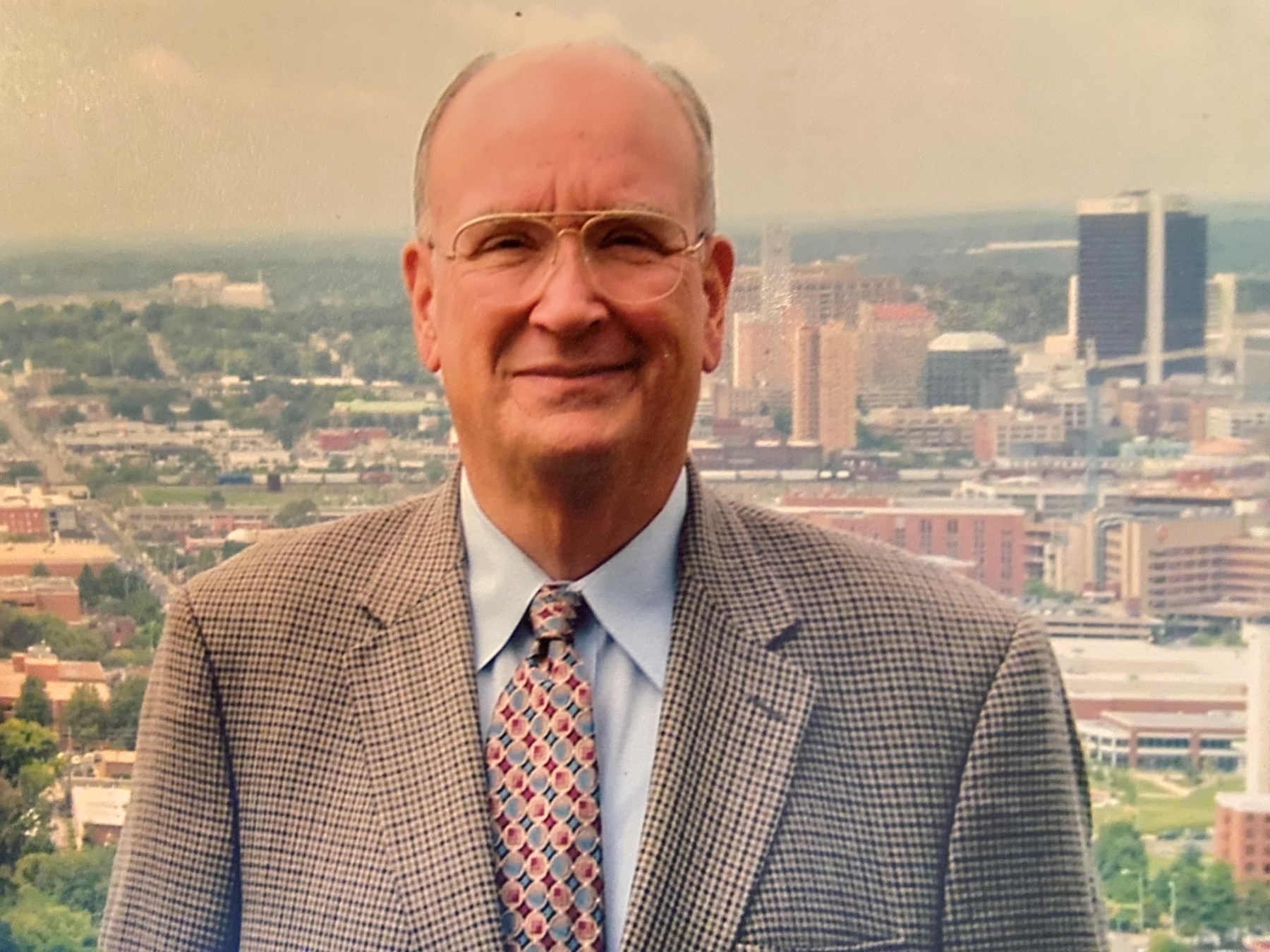 Obituary of Robert W. Smith