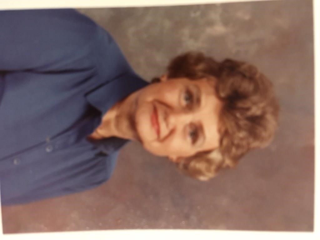 Obituary of Susette M. Middleton