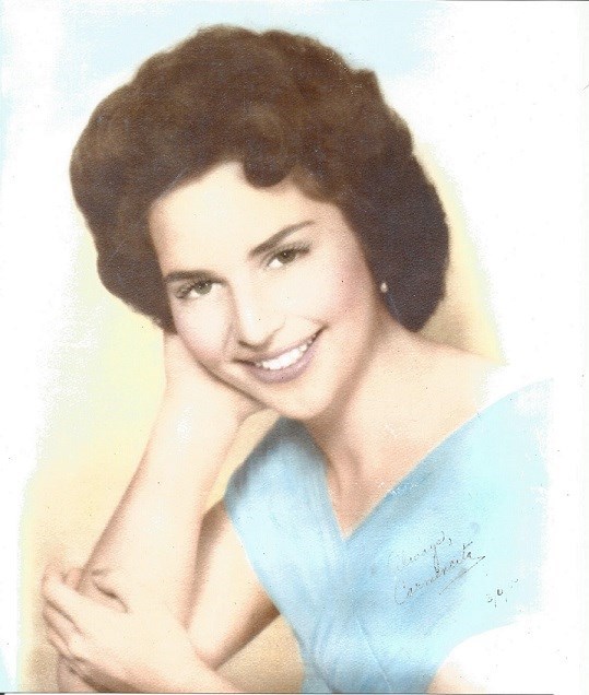 Obituario de Carmen Josefina  Lago Riera de Cividanes