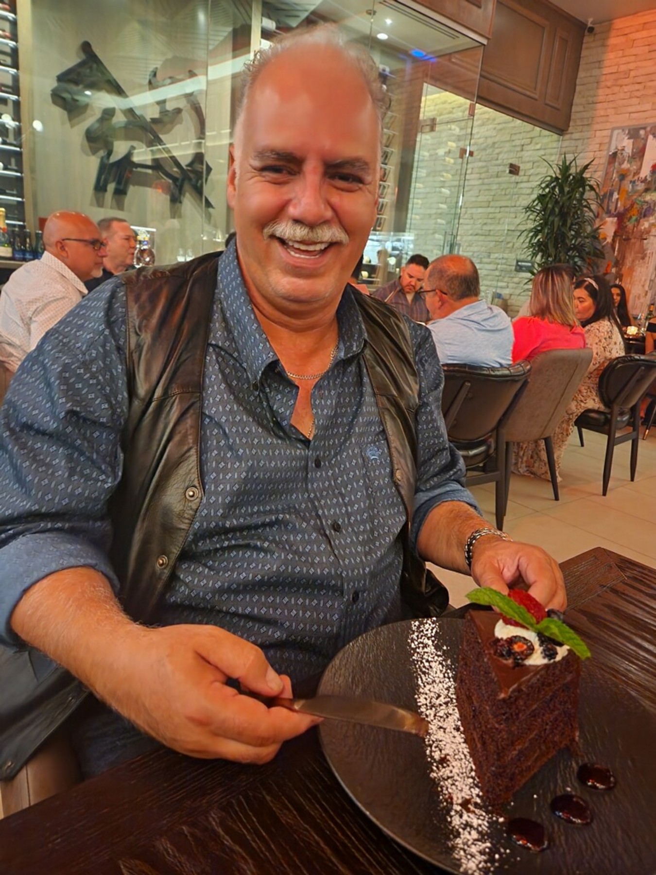 Obituary of Gerardo Valles