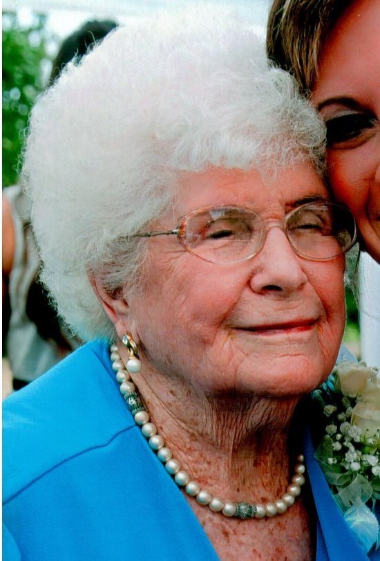 Mercedes M. Knowles Obituary Universal City, TX