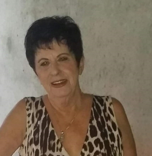 Obituary of Anna Frances Hoyer