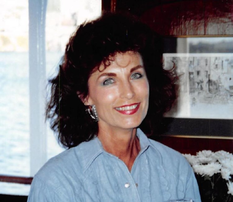 Obituary of Ann G Roberts