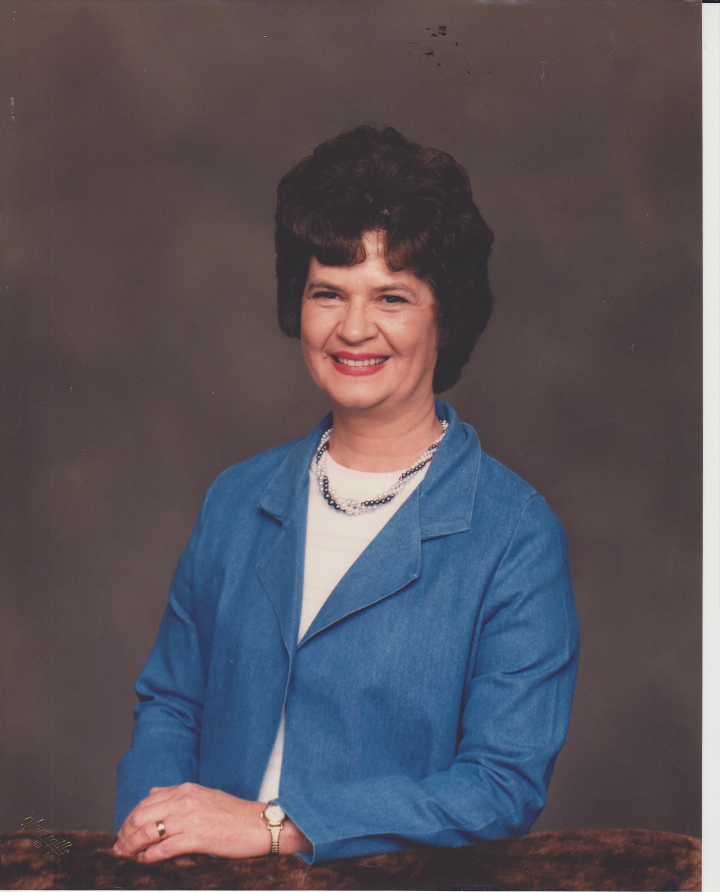 Obituary of Carolyn "Sue" Robertson Harper