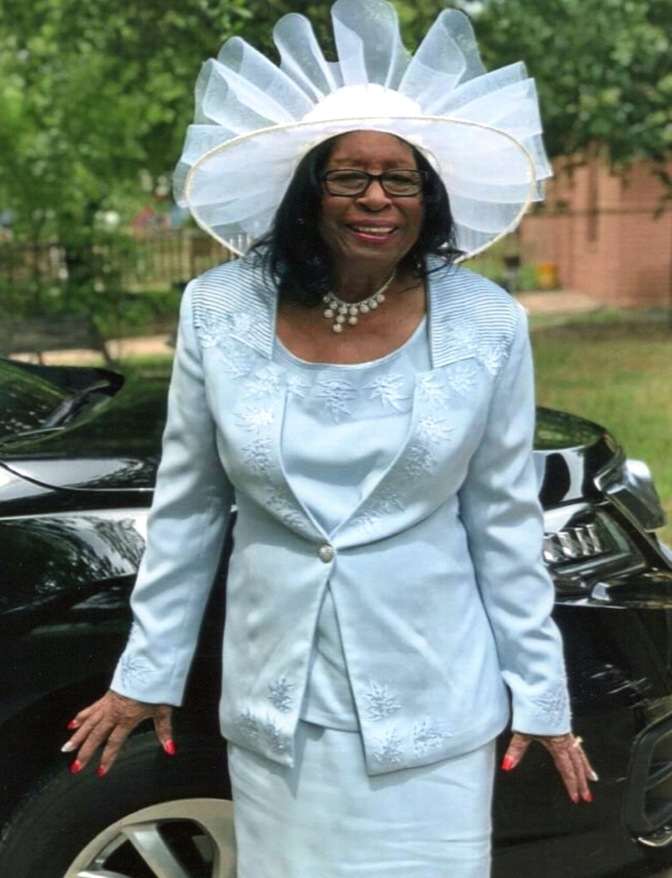 Black grandma church outfit discount