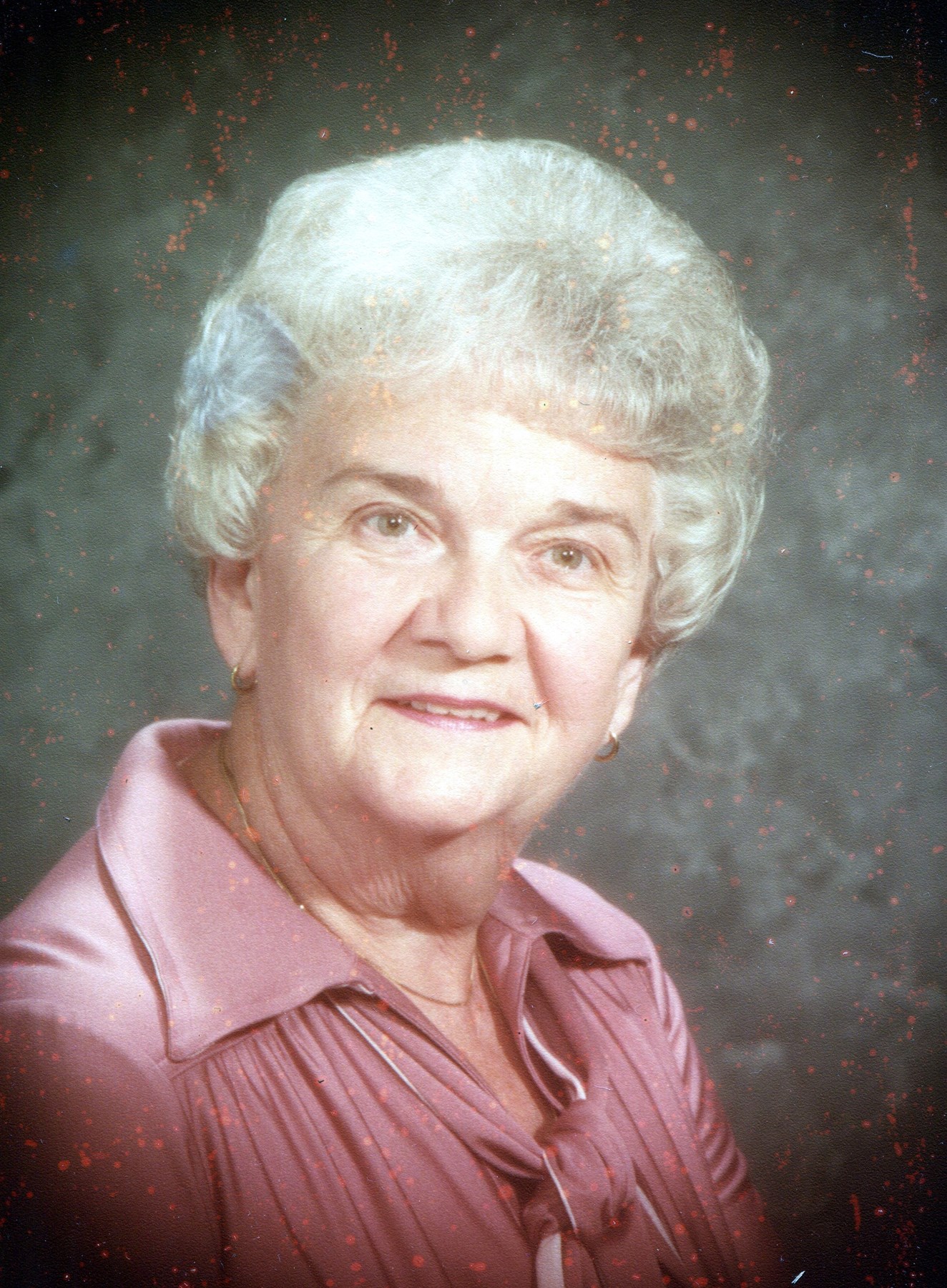 Avis de décès de Virginia M. Lewis