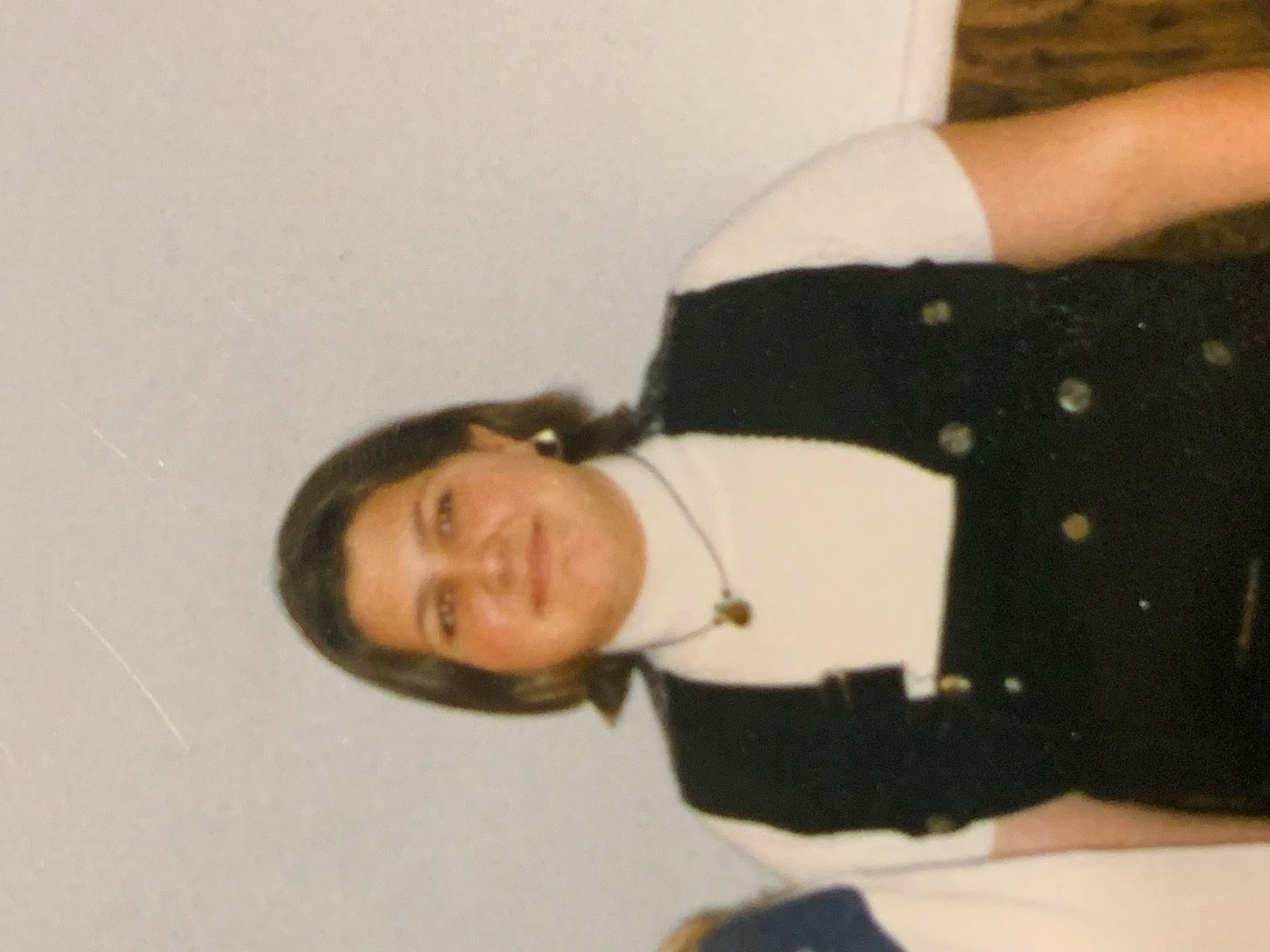 Obituary of Kristen Leigh Neuhauser