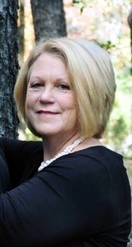 Obituary of Roberta "Bobbie" Lee Lenhart