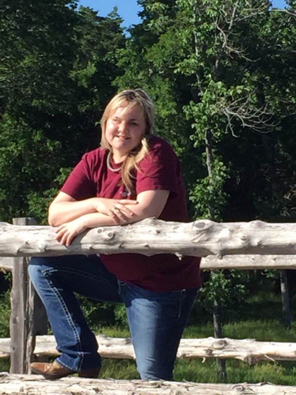 Obituary of Nicolette K Hutchins