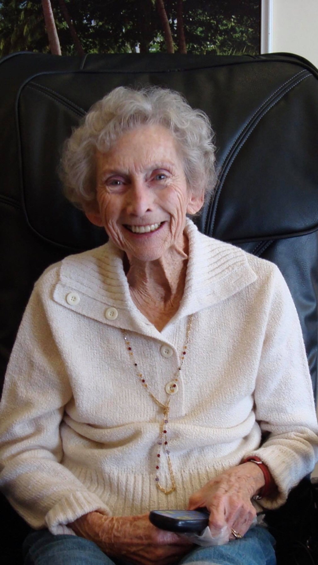 Obituary of Mildred "Pat" McStravick Hoyt