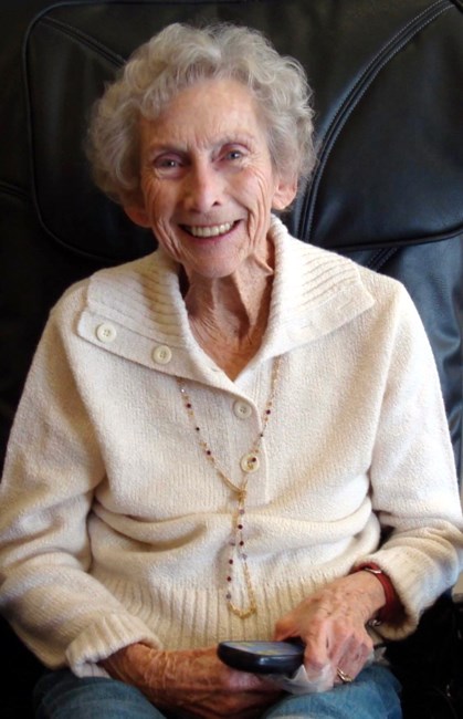 Obituary of Mildred "Pat" McStravick Hoyt