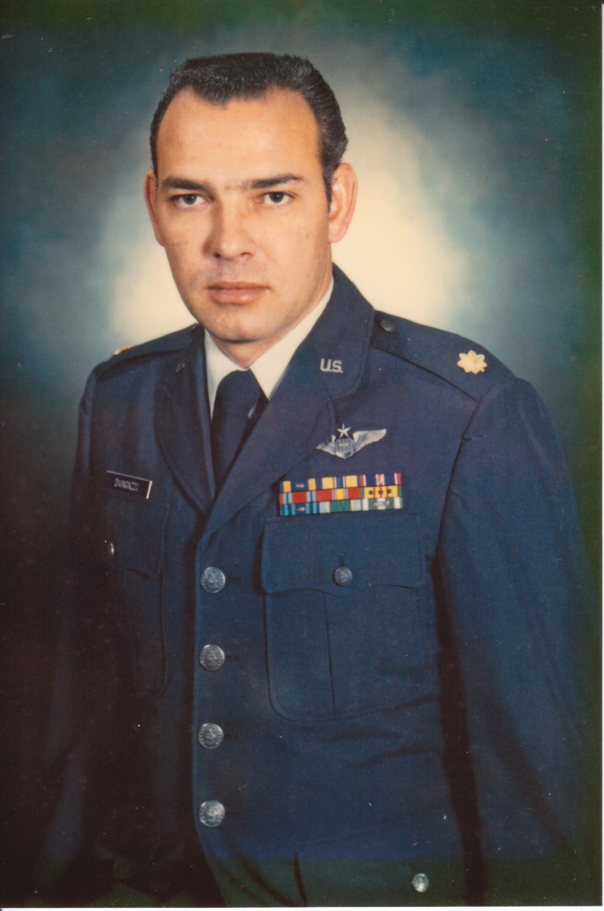 Obituary of Sam M. Divingnzzo