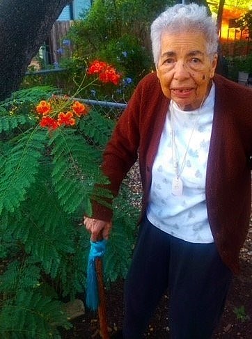 Obituary of Edelmira Herrera Saenz