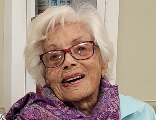 Obituary of Dorothy Irene Douglas