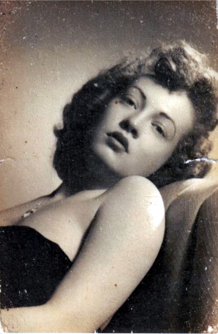 Obituario de Virginia L Reinholt