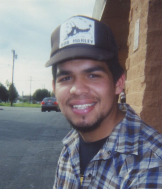 Obituary of Ricardo Noel Larios Barron "Richy"