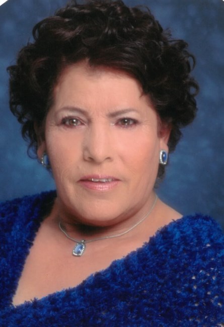Obituary of Esperanza Reveles