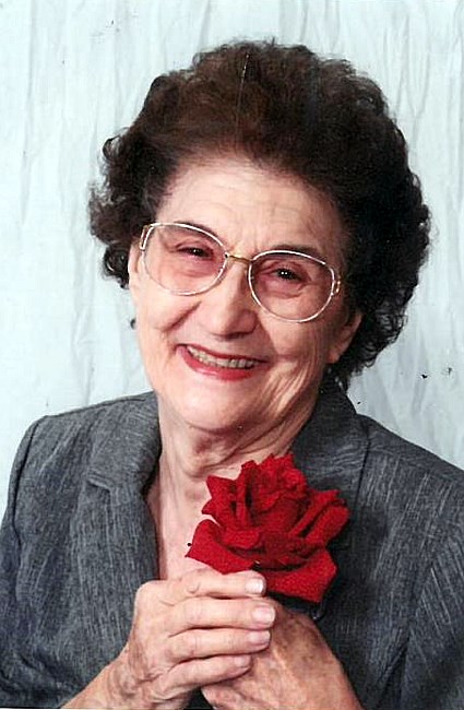 Obituario de Betty Jo Brzozowski