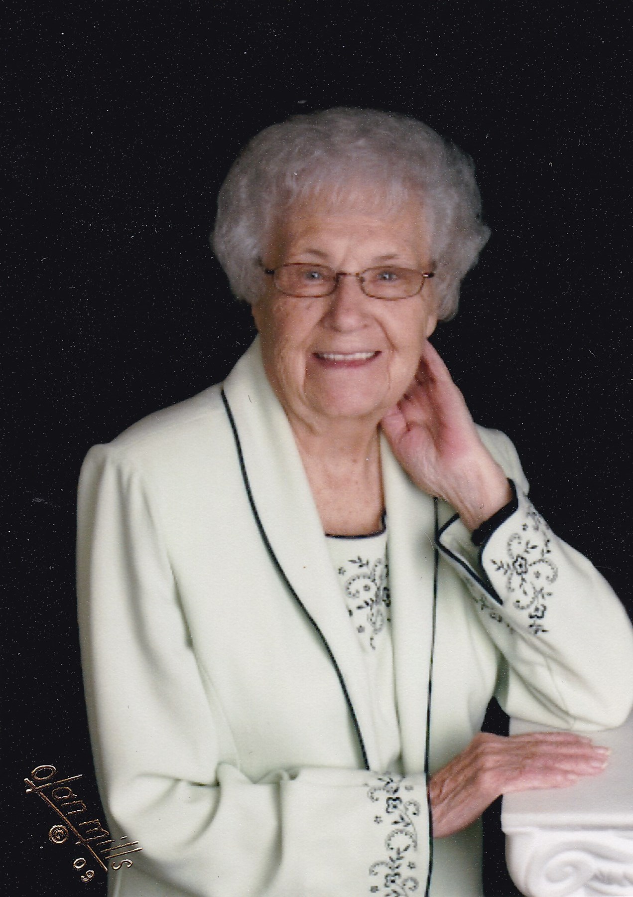 Obituary of Gennette Lyle