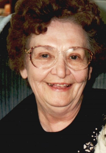 Obituary of Margaret Lee Holt