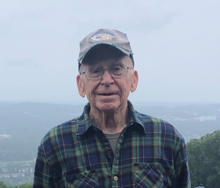 Obituary of Lyndon F. Lynch