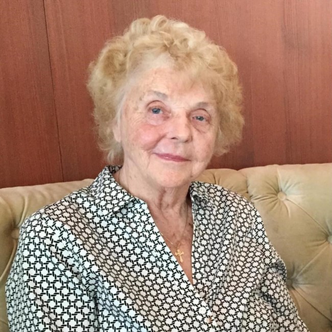 Obituary of Marie Bechek