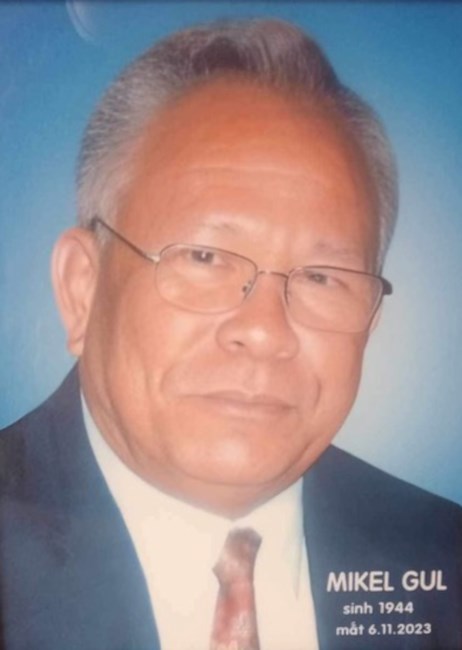 Obituary of Gull R'Com