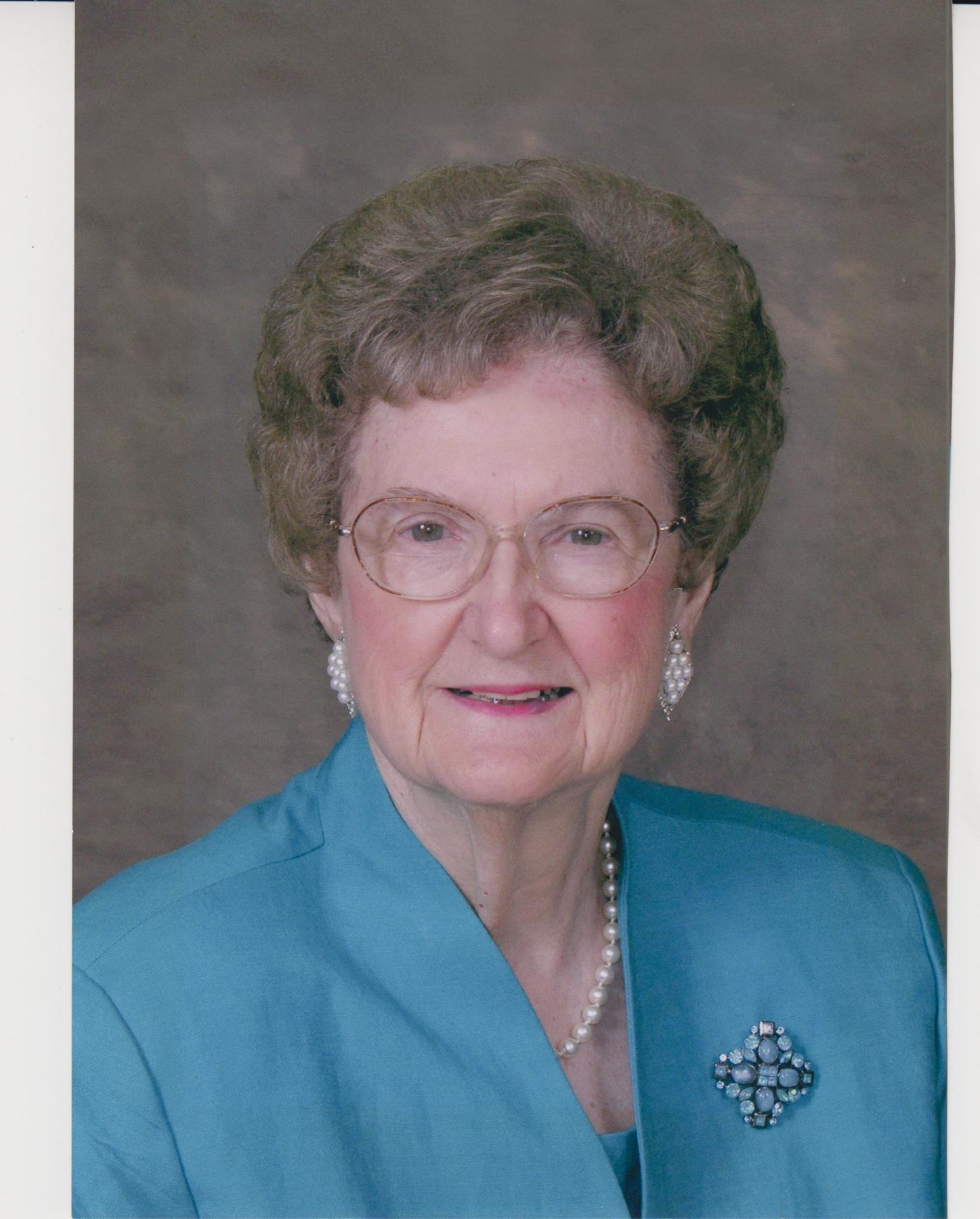 Obituary of Mary Lou Helms