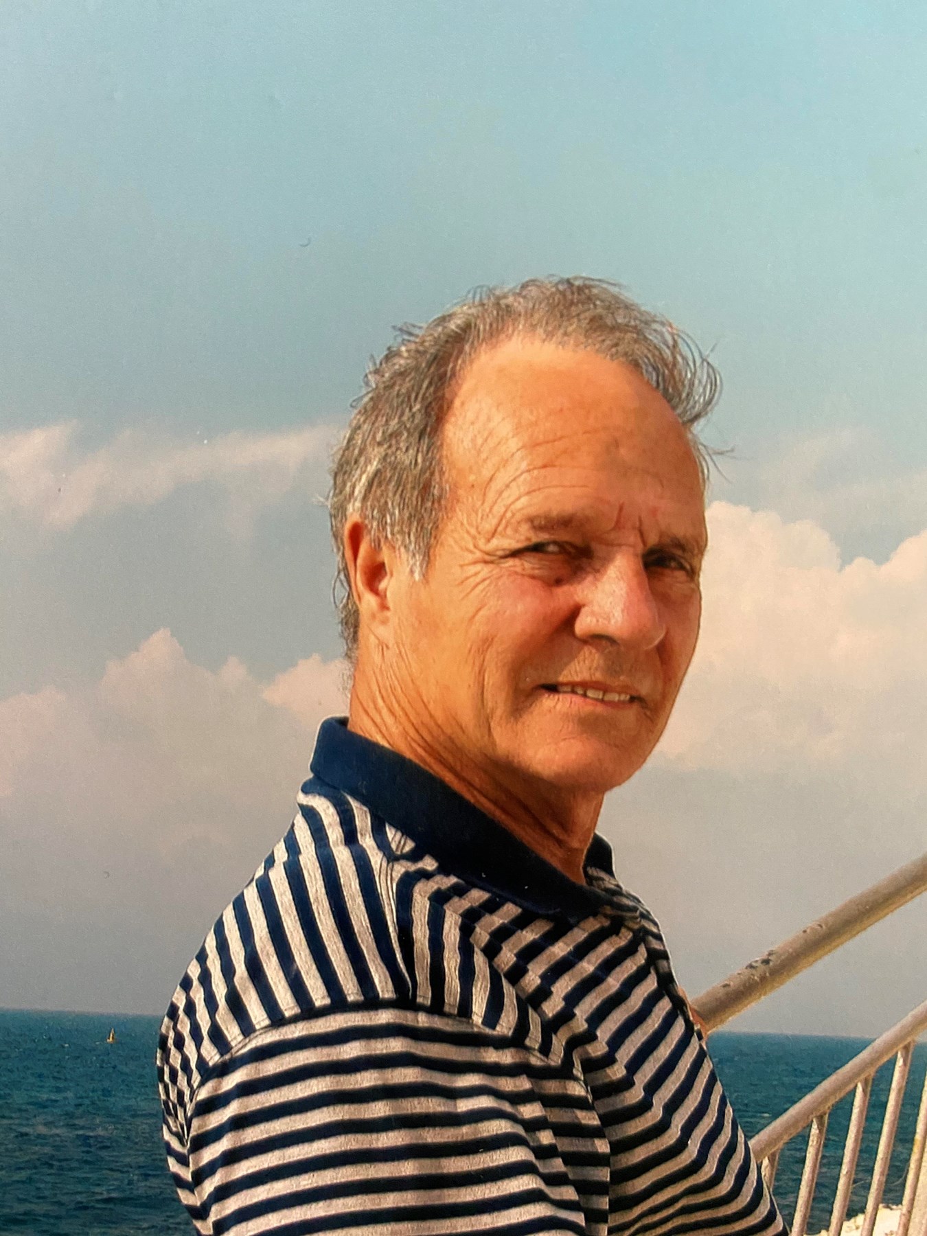 Avis de décès de Stephen Crawford Mackinaw