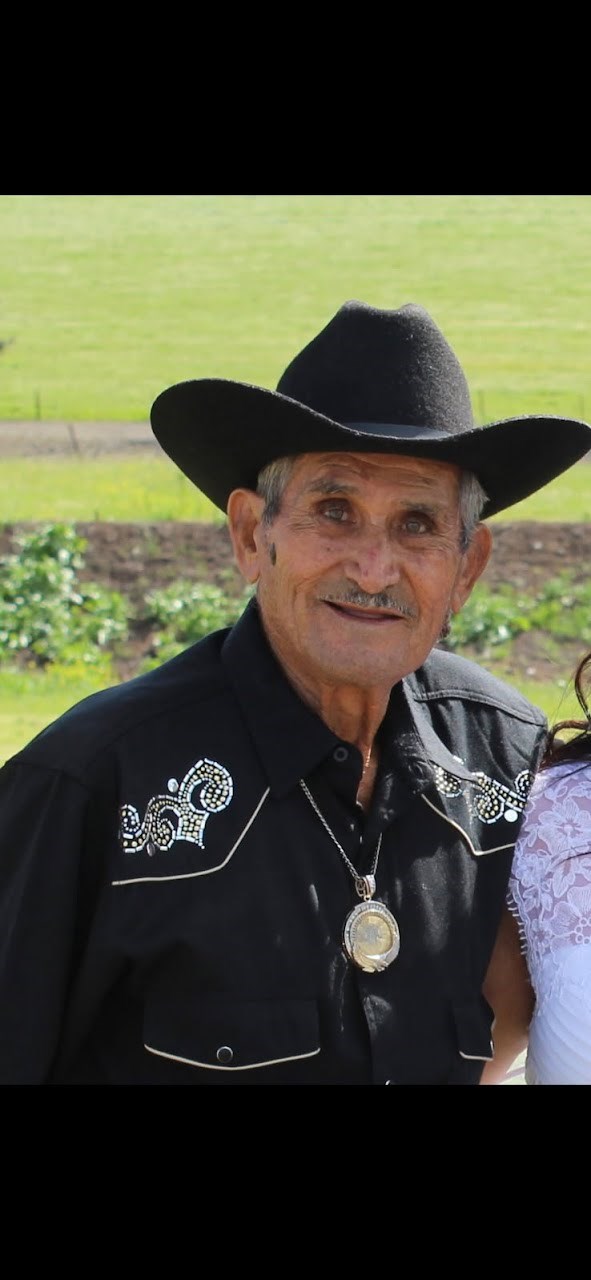 Obituary of Jacobo "Augustin" Valladolid Chavez