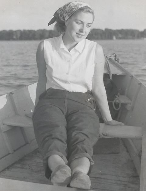 Obituary of Olga Sapon