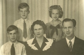 Obituary of Cecilia B. Hollon