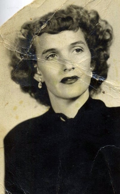 Obituary of Lillian L. Nichols