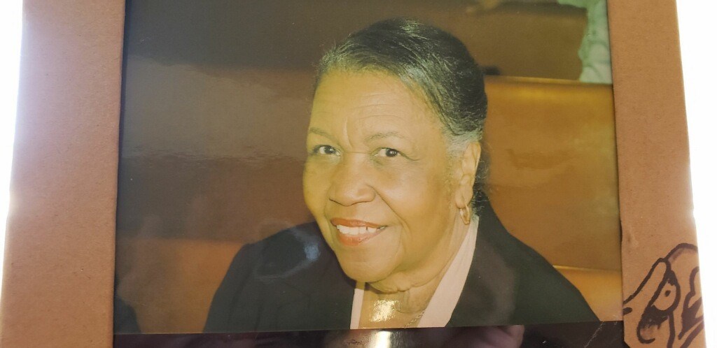 Obituary of Lula M Glenn