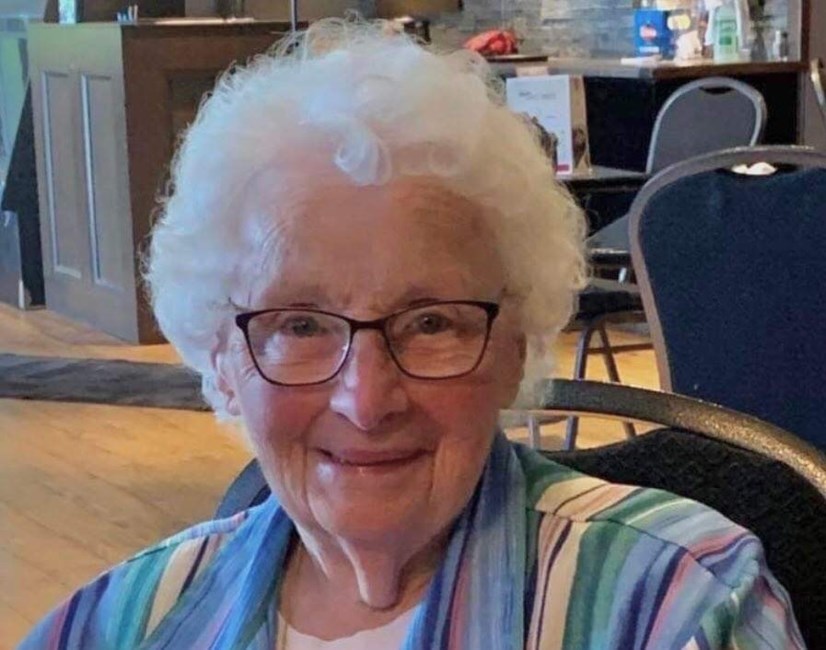 Obituary of Doris Marie Dandurand