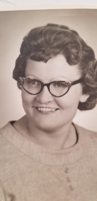 Obituary of Beverly Joanne Wolf