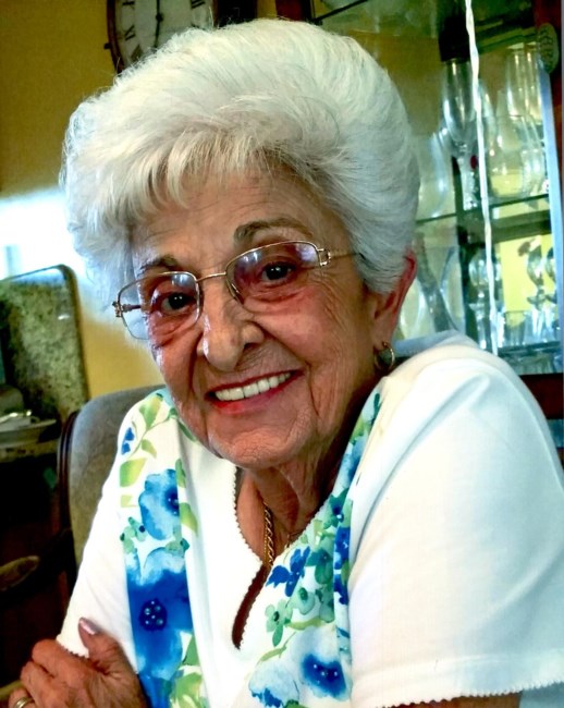 Obituary of Mary Lucille Lira