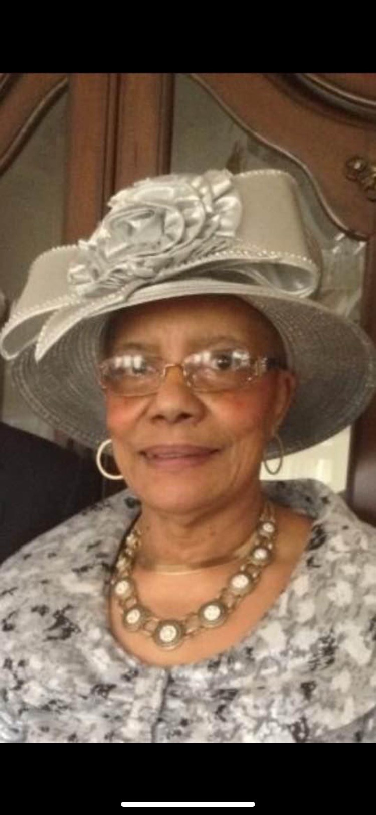 Avis de décès de Linda L. Cooper