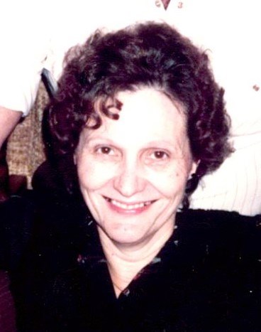 Obituary of Mary Lou Benoit