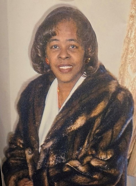 Avis de décès de Patricia Burns Holloway