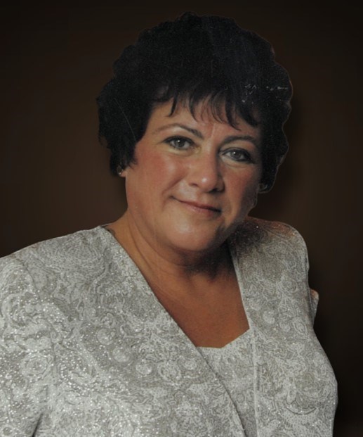 Obituario de Susan Marie Laing