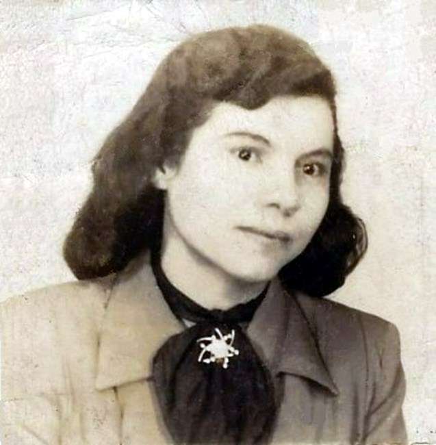 Obituary of Helen Santiago Guzmán