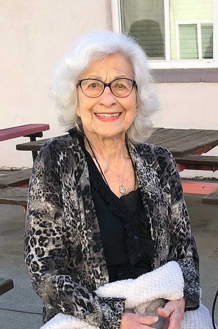 Avis de décès de Antoniett Green