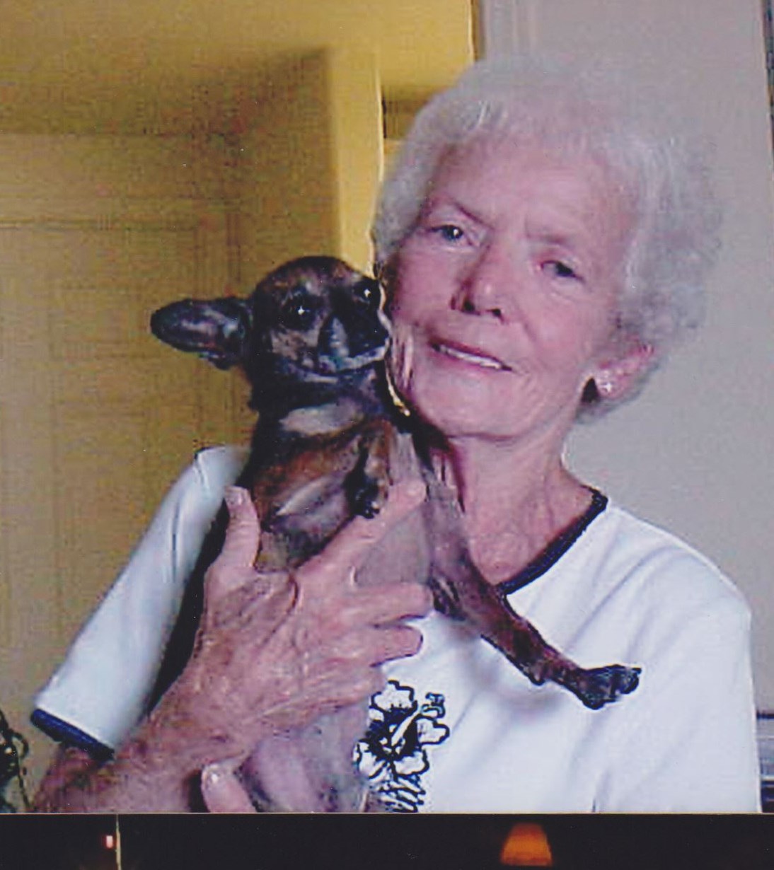 Obituary of Phyllis Marie Mullins