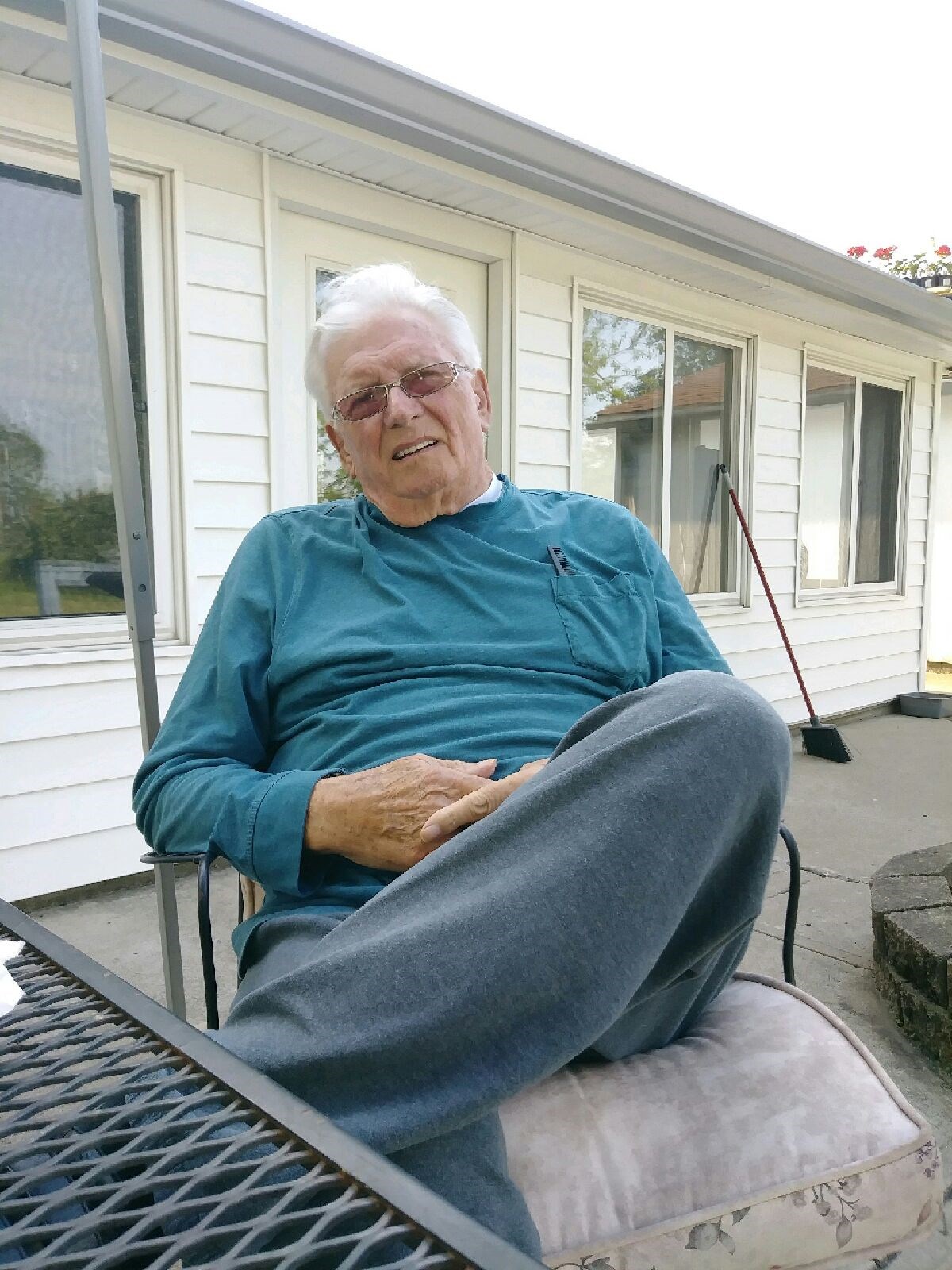 Obituary of Samuel Hamilton