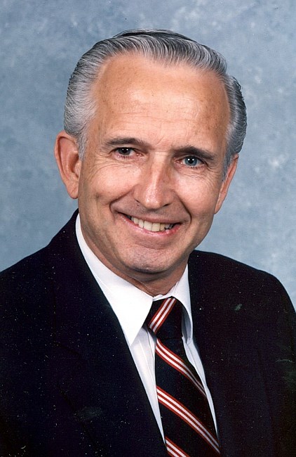 Obituary of Kenneth A. Fromme