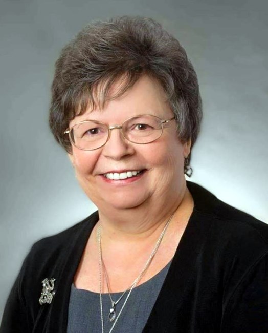 Obituary of Camellia "Nini" Lynch