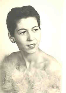 Obituary of Lucille R Woods