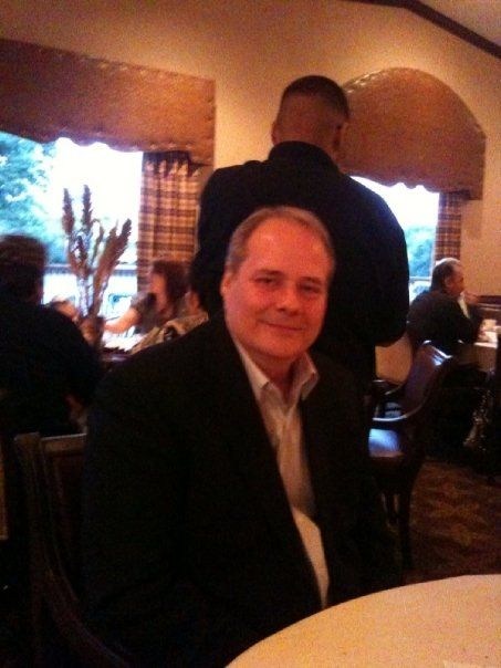 Obituary of Robert Earl Laws