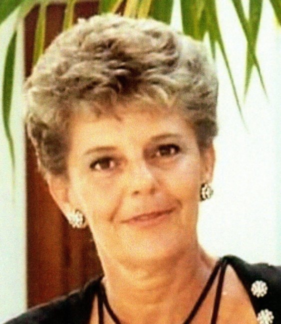 Obituary of Roberta "Bobbie" LeMay